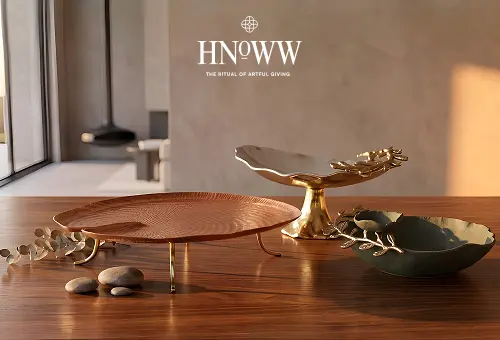 Sculptural centerpieces for contemporary home decor in Dubai