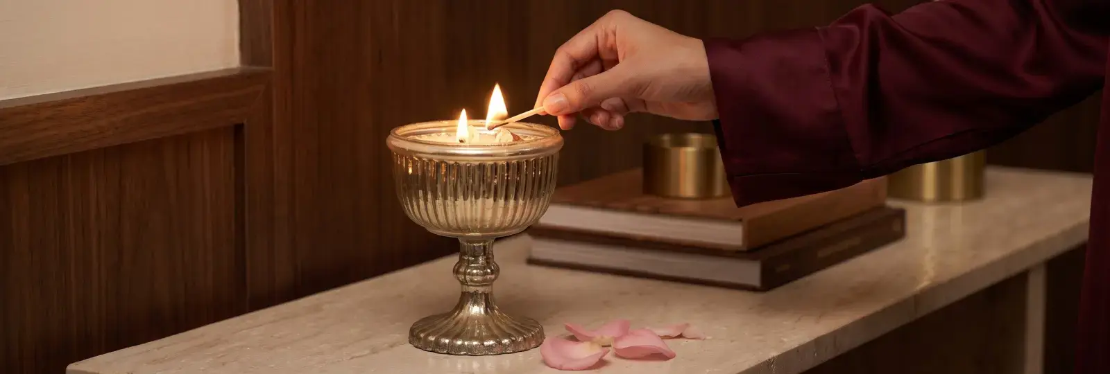 Luxury Candle elegant Raksha Bandhan gift in Dubai