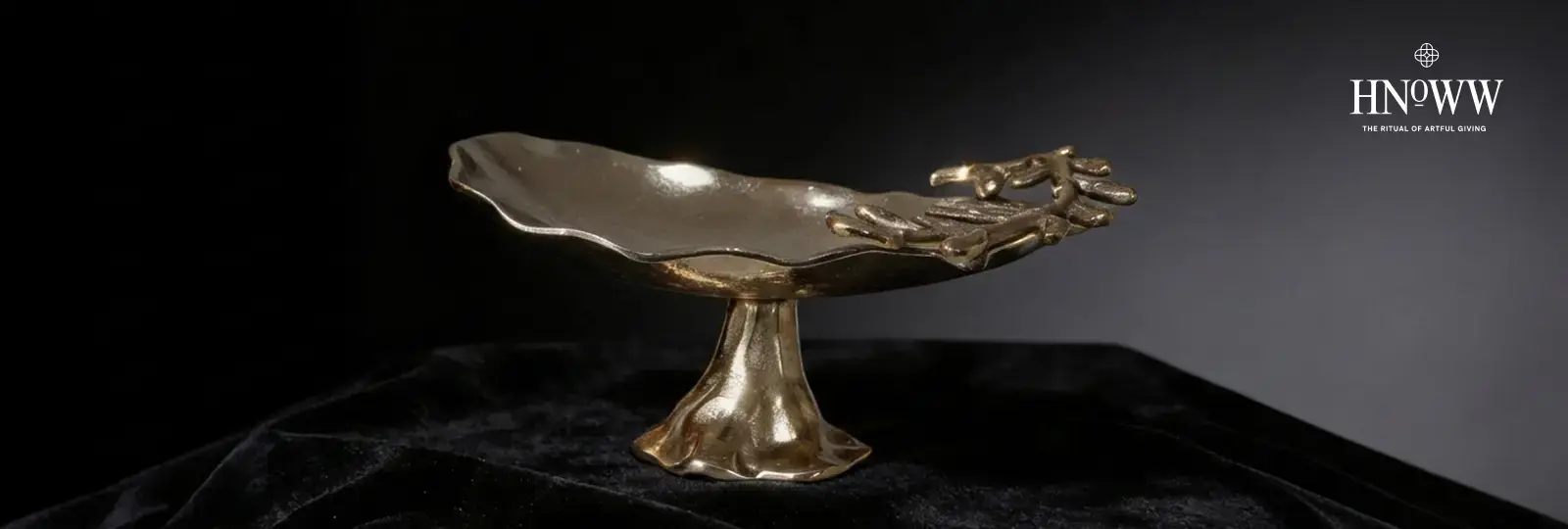 Handcrafted pedestal platter for luxury home decoration